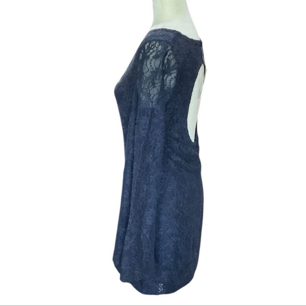 Chaser Women's Crochet Lace Bell Sleeve Tunic Dress Navy Blue Size Small NWT!! - Picture 5 of 9